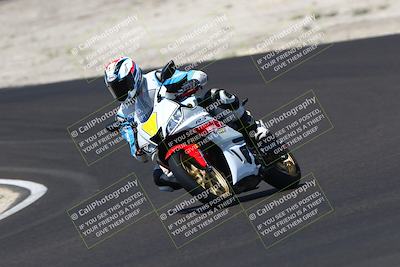 media/Jun-08-2025-TrackDaz (Sun) [[dc1ba13c79]]/C Group/1040pm (Turn 3)/